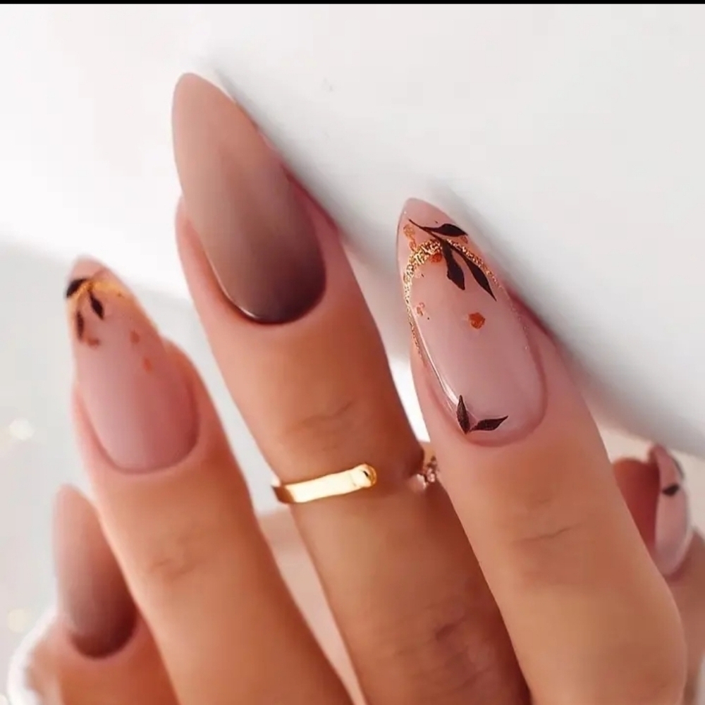 🔥3/$21 Pinkish with gold leaf design almond  shaped Press on False nails